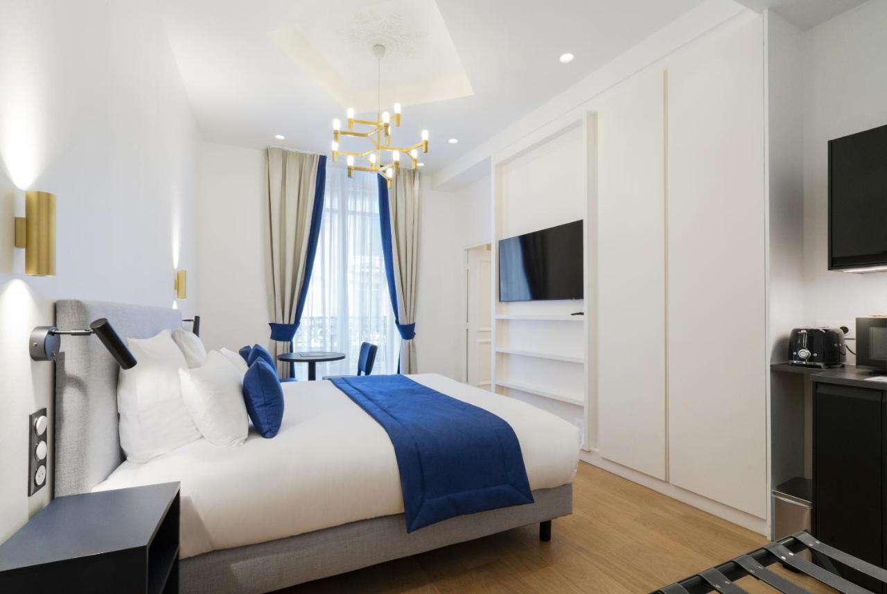 Chambre Lit King-Size avec Balcon